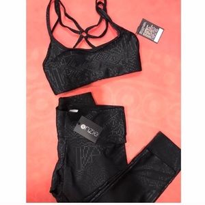 Onzie Hot Yoga Set size s/m